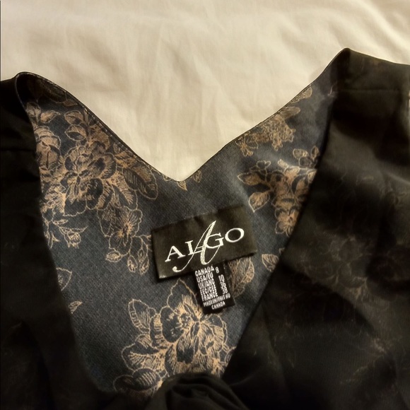 Casual Dress - Picture 4 of 4